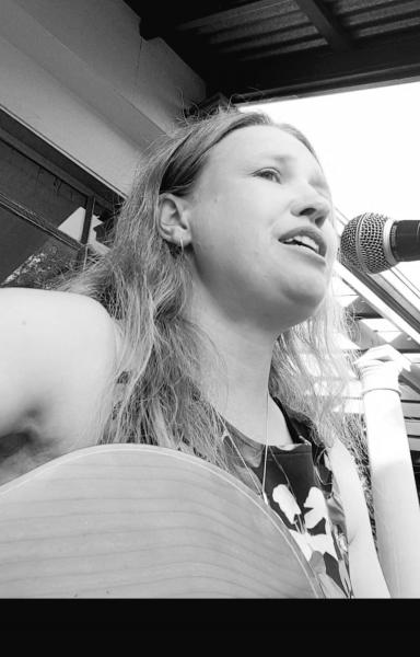 Kat Raynor - Wedding and Events Singer